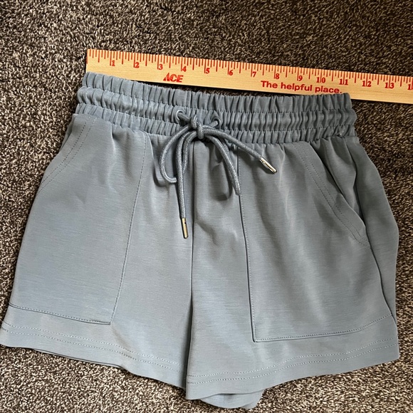 Better Together shorts - Picture 5 of 5